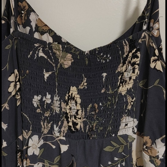 Floral dress - Picture 5 of 5